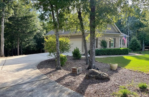 Watkinsville House | Spacious 5-bedroom house in delightful Watkinsville