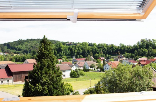 Veringenstadt Apartment | Spacious 5-star vacation apartment