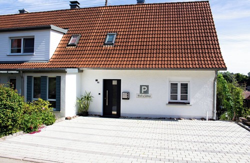 Veringenstadt Apartment | Spacious 5-star vacation apartment