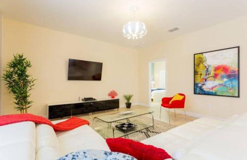 Davenport House | Spacious 5BR Private Pool Beautiful Decor