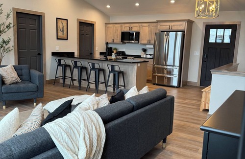New Lisbon House | Spacious 6-bedroom home on Sunset Lake in New Lisbon, Wisconsin.