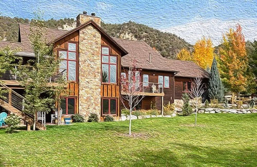 Cerise Ranch House | Spacious 6-bedroom on 4 acres in Carbondale. Spectacular views!