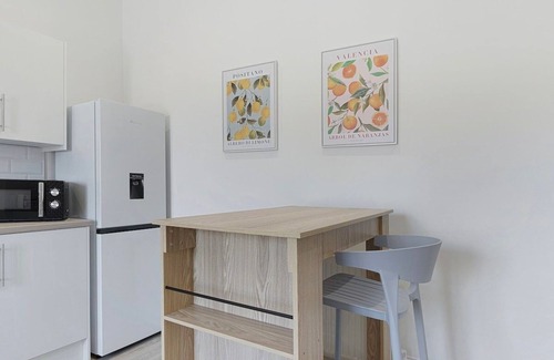 South Shields House | Spacious! 6BR in Beach Road