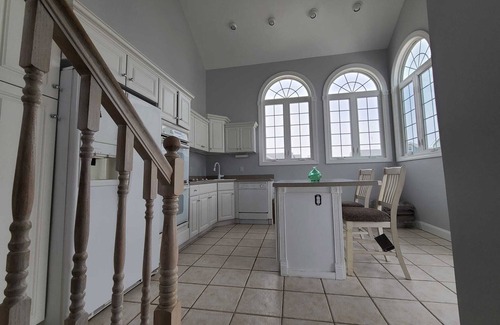 Lavallette House | Spacious 8 Bedroom Beach House