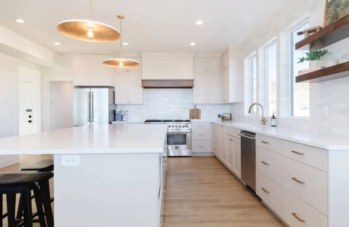 Fish Haven House | Spacious 8-bedroom house in The Reserve with lake access, pool, and courts.