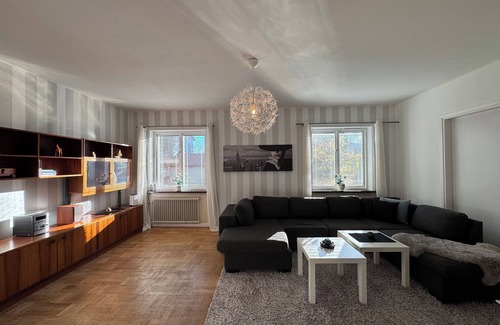 Ljungaverk House | Spacious Apartment Perfect for Families and Groups