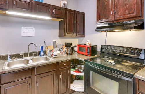 Albany House | Spacious Albany Retreat Near Flint River Trail!