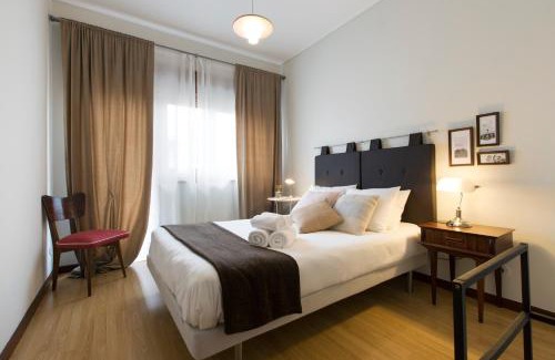 Bonfim Apartment | Spacious and Bright City Apartment I - 4 floor NO ELEVATOR