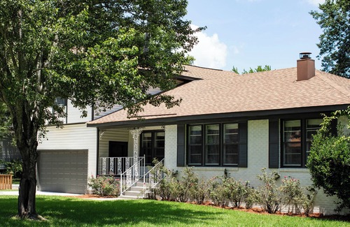 Caddo Heights-South Highlands House | Spacious and Charming home in South Highlands