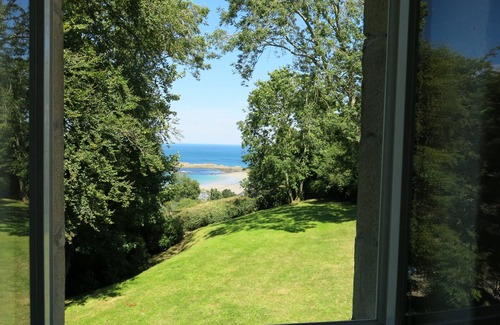 Plougasnou House | Spacious and comfortable house, 400m from the beach and 400m from downtown