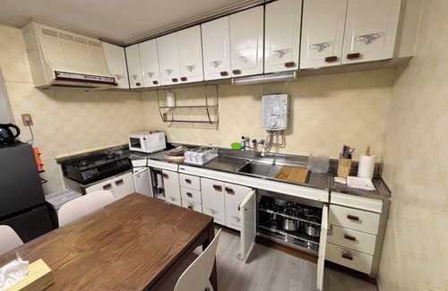 Sasebo Apartment | Spacious and comfortable with 3 double beds.