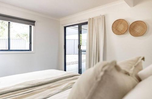 Bicheno House | Spacious and Convenient - Azure Retreat