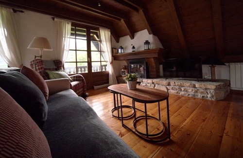 Gausach House | Spacious and cozy house in the Aran Valley