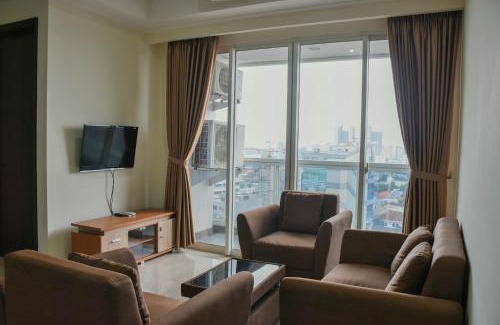 Cikini Apartment | Spacious and Elegant 3BR at Menteng Park Apartment By Travelio