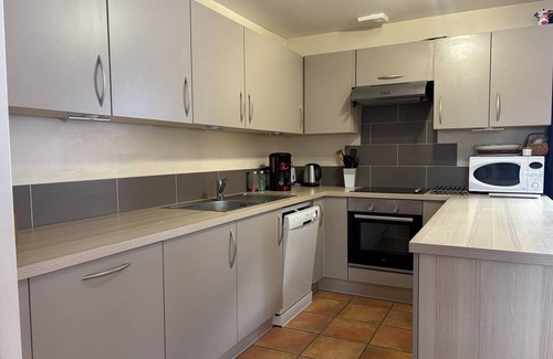 Villard-de-Lans House | Spacious and functional house - 5 bedrooms, terrace, private parking