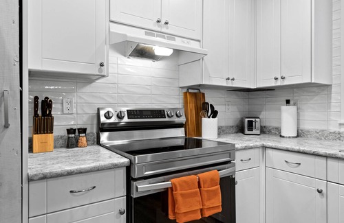 Kamloops House | Spacious and Modern 3 Bedroom