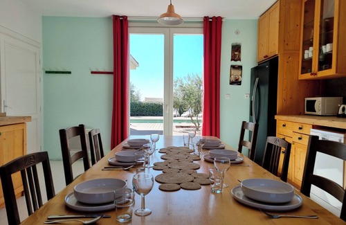 Oupia Villa | Spacious and pleasant villa with a private pool