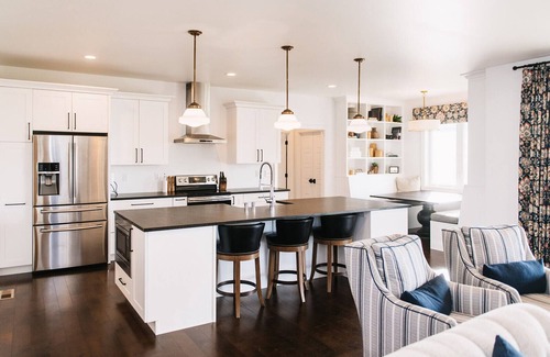 Rimrock House | Spacious and Stylish New Home in a Great Neighborhood