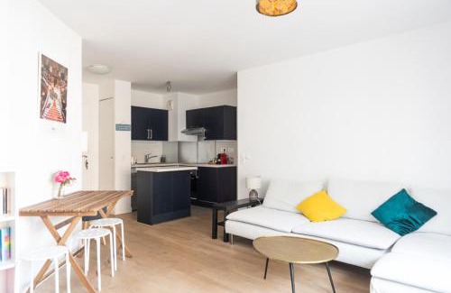 Charenton-le-Pont Apartment | Spacious apartment - close to Paris city center