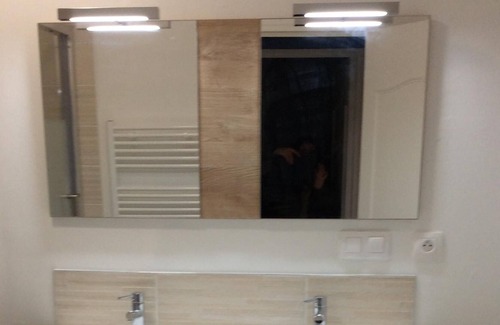 Saint-Jacques - Nazareth Apartment | Spacious apartment-Doutre-St Jacques- 3 bedrooms