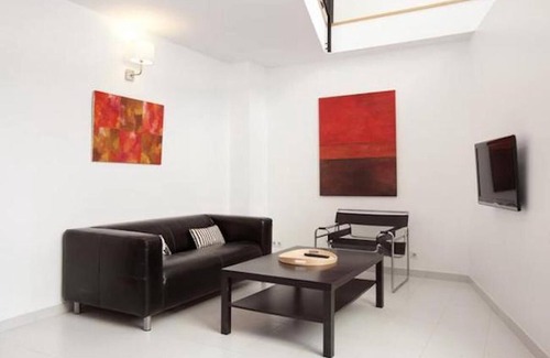 El Coll Apartment | Spacious apartment for families near Park Guell