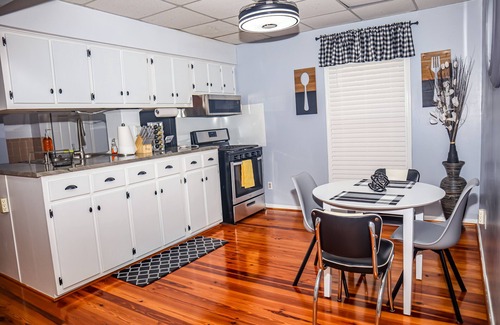 Central Business District Apartment | Spacious Apartment in Downtown Mobile, Perfect for the Ventures Bowl