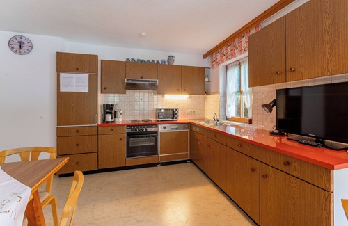 Kappl Apartment | Spacious apartment in the Paznaun valley