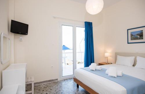 Melissi House | Spacious apartment on the beachfront