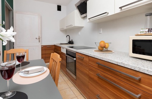 Gdansk Apartment | Spacious Apartment Przemyska by Renters
