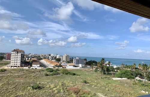 Poco Apartment | Spacious apartment, sea view, L-shaped balcony, 200 m from the beach. 2 bedrooms, 1 en suite.