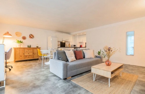 Old Lille Apartment | Spacious apartment w/private parking in Old Lille