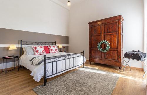 Po' Bandino House | Spacious Apartment with Garden & Air Conditioning - La Grande Finestra