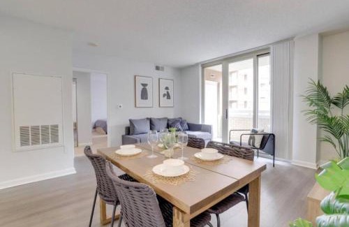 Ballston Apartment | Spacious Apartment With 2 Bedrooms
