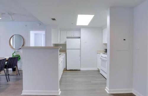 Ballston Apartment | Spacious Apartment With 2 Bedrooms