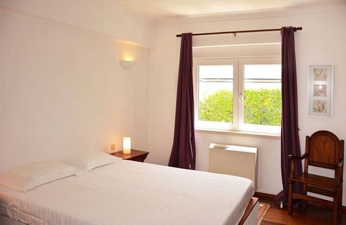 Verdizela Villa | Spacious Aroeira Villa | 5 Bedrooms | Villa Santo Isa | Private Pool | Close to Lisbon | Perfect for Families