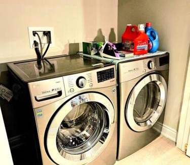 Oakville Apartment | Spacious Basement in Oakville