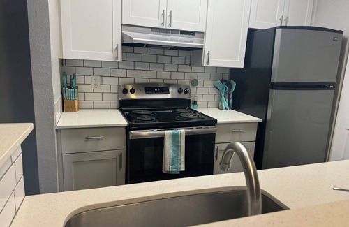 Dunwoody Apartment | Spacious Beautiful condo