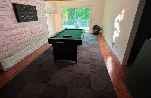 Eden Prairie Apartment | Spacious bedroom for you to stay in. Has a lock with common spaces JUST A ROOM