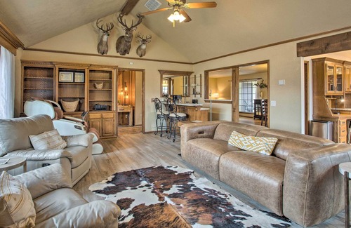 Central Oklahoma City House | Spacious Bethany Home Near Lake Overholser!