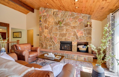 Rimrock House | Spacious Billings Vacation Rental w/ Deck!
