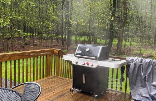 Gouldsboro House | Spacious brand new 4-bedroom house in wonderful Big Bass Lake with AC