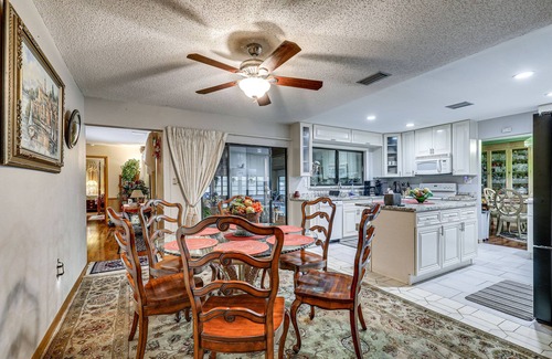 Limona Improvement House | Spacious Brandon Home: 10 Mi to Downtown Tampa!