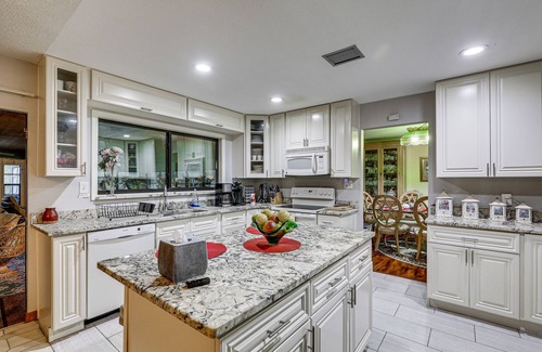 Limona Improvement House | Spacious Brandon Home: 10 Mi to Downtown Tampa!