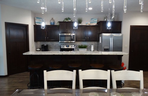Arnolds Park Cabin | Spacious Bridges Bay Poolside Getaway Cabin #220