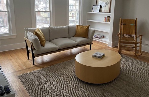Ferndale Apartment | Spacious, Bright and Airy One Bedroom Apartment
