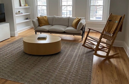 Ferndale Apartment | Spacious, Bright and Airy One Bedroom Apartment