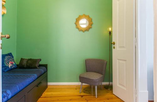 Santos Apartment | Spacious, Bright and Newly Renovated 2 Bedroom Apartment, Lisbon Historical Center, Madragoa