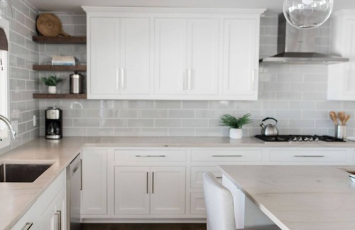 Lake Shore House | Spacious, bright & modern Gull Lake home - gentle elevation and sunsets