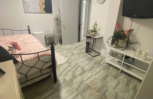 East Flatbush Apartment | Spacious Brooklyn Apartment