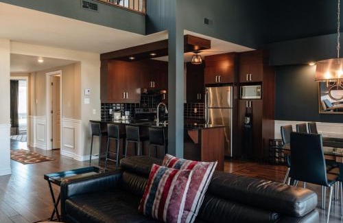 Saint-Sauveur Apartment | Spacious 3 bedroom condo Ski-in Ski-out St Sau
